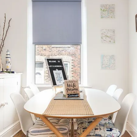 Сasa de vacaciones St Elsewhere - Comfy And Trendy, Sleeps Up To 6! York