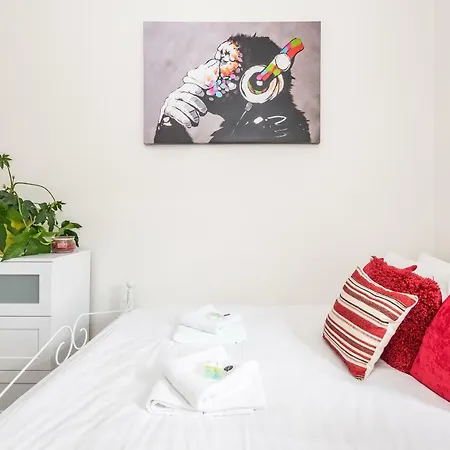 Сasa de vacaciones St Elsewhere - Comfy And Trendy, Sleeps Up To 6! York